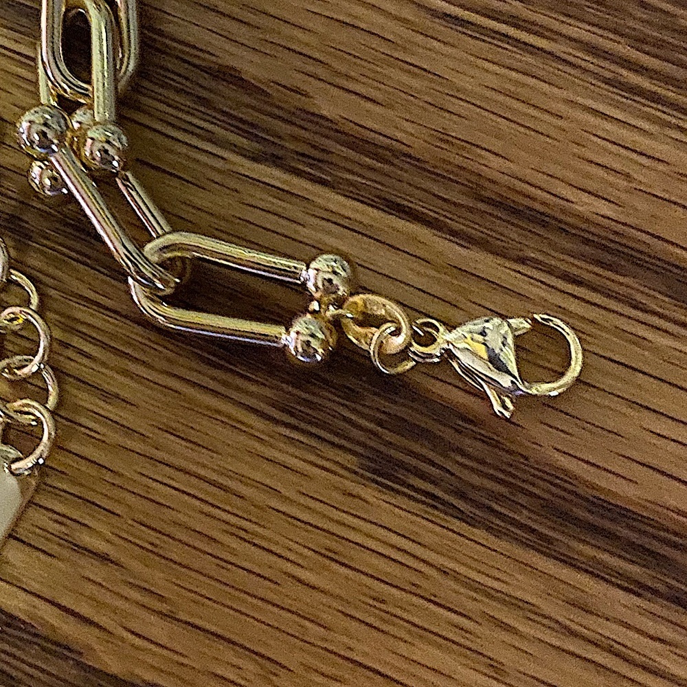 U Link Gold Plated Minimalist Bracelet - Picture 6 of 10